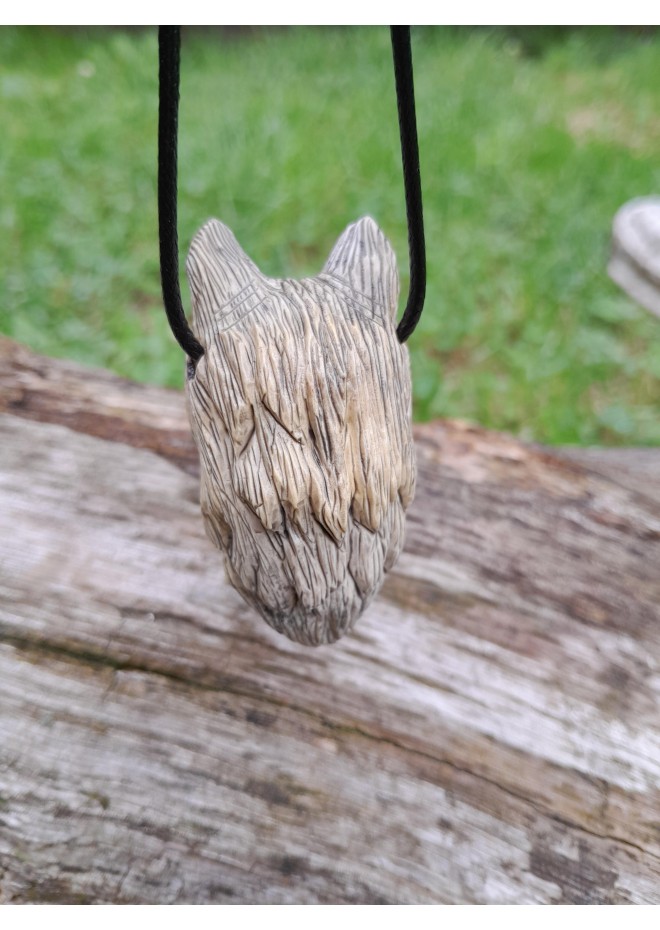 Norse Viking Wolf amulet. Fenrir necklace. Wolf head pendant. Spirit Totem. Old Norse art. Pagan, Celtic, Nordic jewelry. Unique hand-carved