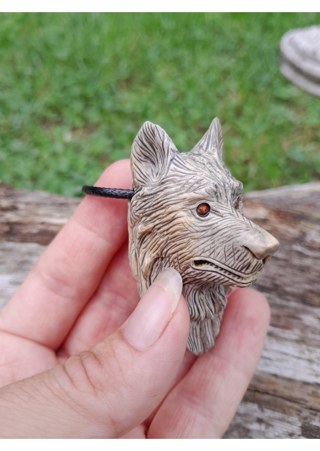 Norse Viking Wolf amulet. Fenrir necklace. Wolf head pendant. Spirit Totem. Old Norse art. Pagan, Celtic, Nordic jewelry. Unique hand-carved