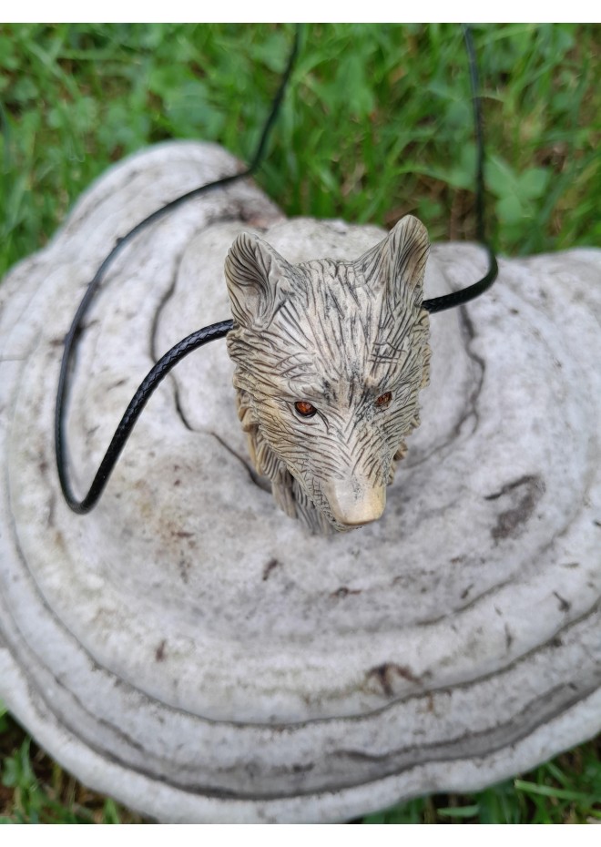 Norse Viking Wolf amulet. Fenrir necklace. Wolf head pendant. Spirit Totem. Old Norse art. Pagan, Celtic, Nordic jewelry. Unique hand-carved