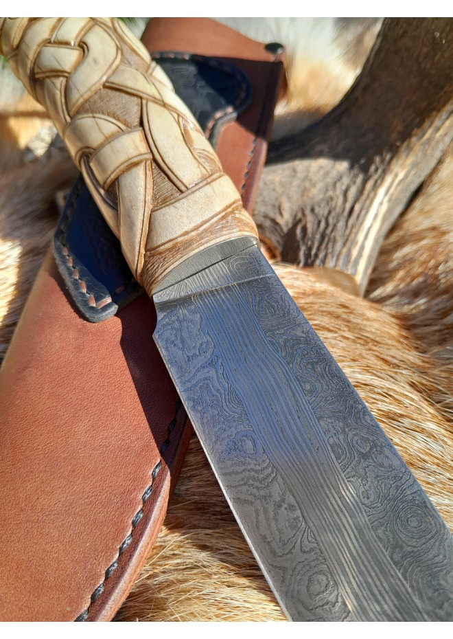 Premium designer, collectible handmade knife "Jörmungandr". Norse style. Damascus steel. Hand-carved antler handle with Dragon knotwork.