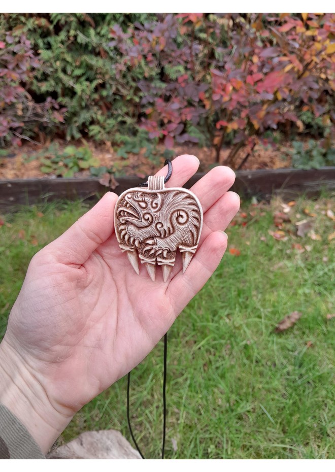 Hand-carved Viking Bear Paw necklace, Norse Bear pendant, Berserker warrior art. Slavic, Nordic style jewelry. Totemic necklace