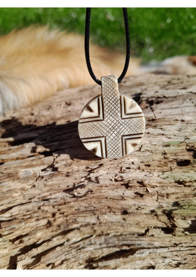 Hand-carved Norse Sun Cross amulet. Solar wheel pendant. Celtic pagan circle jewelry. Odin Cross art. Heathen, shaman talisman