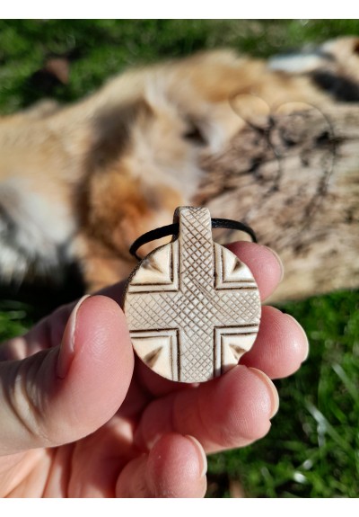 Hand-carved Norse Sun Cross amulet. Solar wheel pendant. Celtic pagan circle jewelry. Odin Cross art. Heathen, shaman talisman