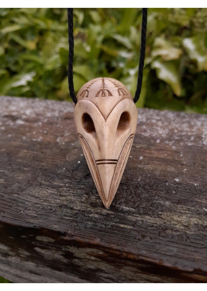 Viking Raven skull amulet with Aegishjalmur symbol or Helm of Awe. Norse, pagan jewelry. God Odin's raven. The Allfather - hand-carved