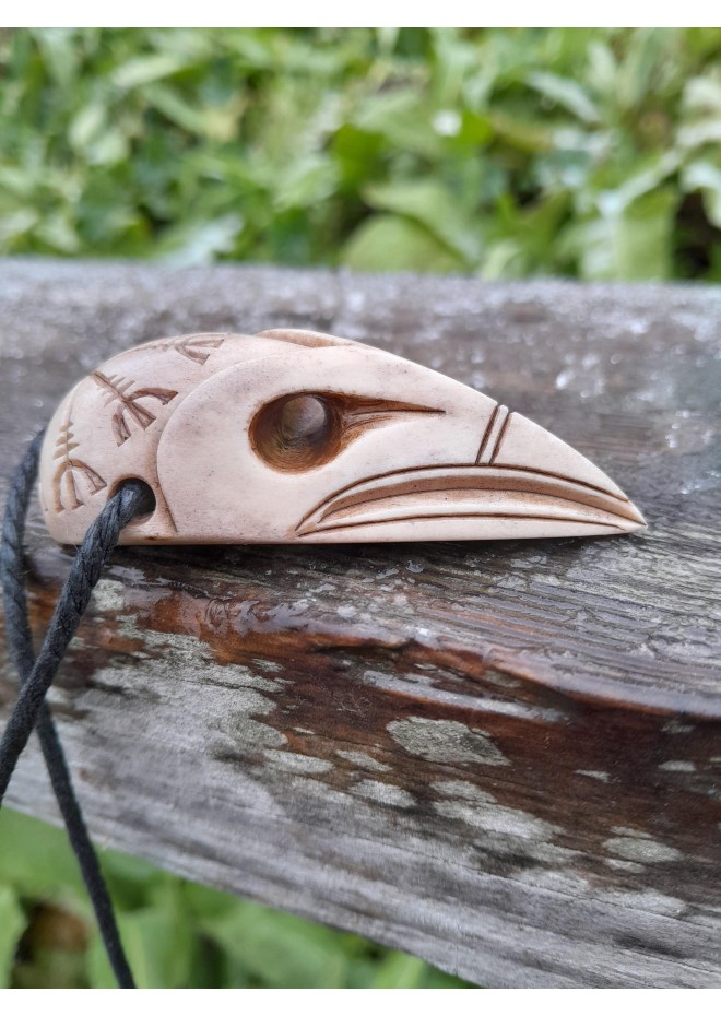 Viking Raven skull amulet with Aegishjalmur symbol or Helm of Awe. Norse, pagan jewelry. God Odin's raven. The Allfather - hand-carved