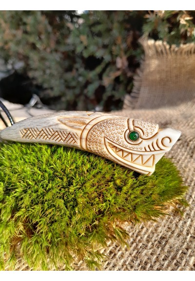 Fenrir Viking Wolf pendant. Antler hand-carved