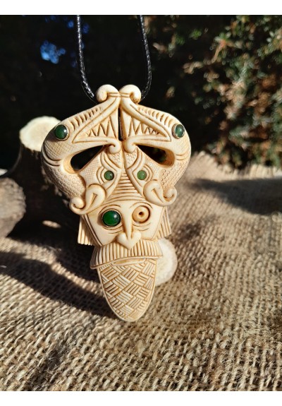 Odin amulet with Ravens, Dragons & Ansuz. Moose antler 