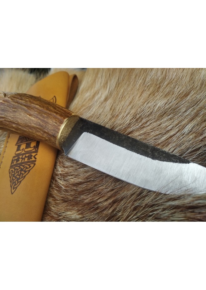 Norse Viking knife "Wolf". Moose antlers carved handle. Hand forged steel.