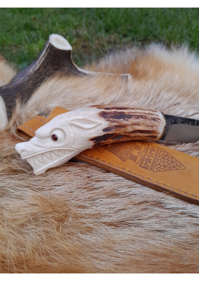 Hand Forged Viking hunting knife "Wolf" with leather sheath. Moose antlers hand-carved handle. 