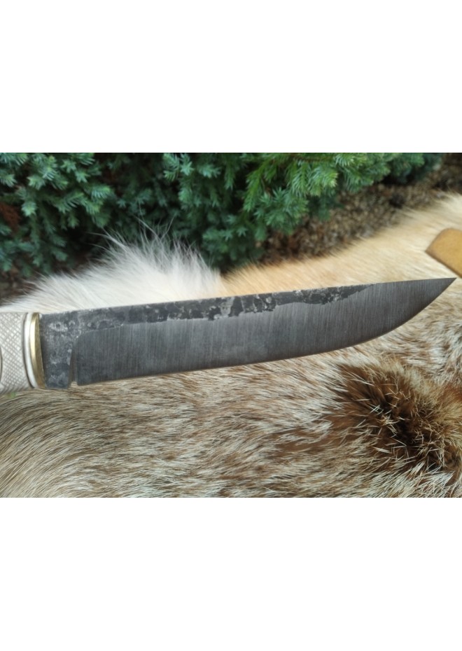 Handmade premium Norse knife with Dragon handle.