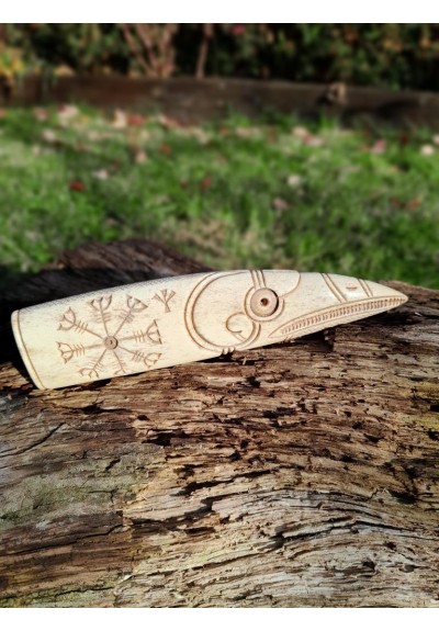 Viking Raven - knife handle. Odins Raven head with Aegishjalmur symbol or Helm of Awe and Algiz. Hand carving