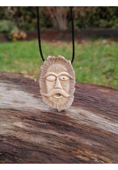 Hand-carved Viking God Odin face pendant, Óðinn amulet with Ansuz rune. Moose antlers hand-carved