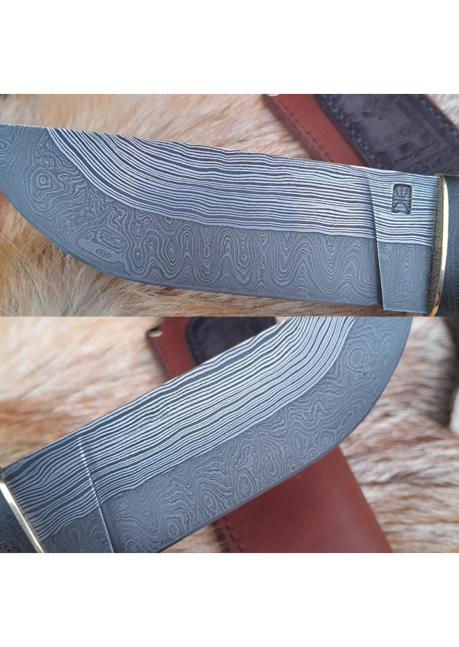 Viking knife with Wolf head handle. Damascus blade.