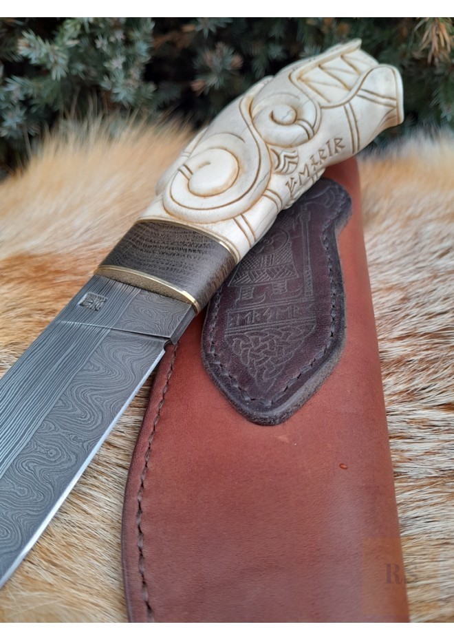 Viking knife with Wolf head handle. Damascus blade.