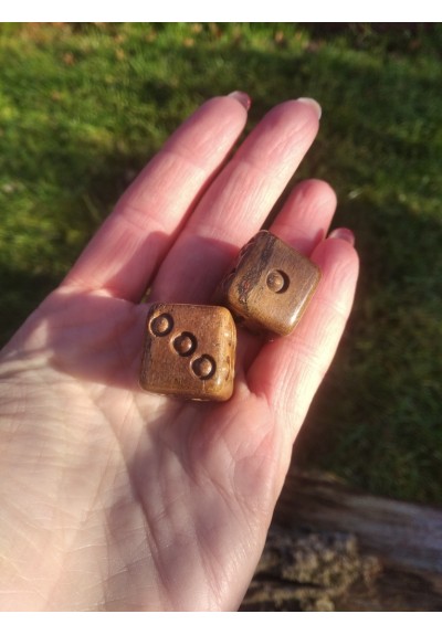 Viking / Medieval betting bone dice. Ancient Roman bone gambling / gaming dice. Table Game. Historical hand-carved dices (Copy), 2 pcs offer