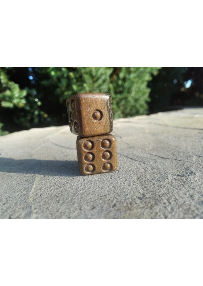 Handmade bone dice.