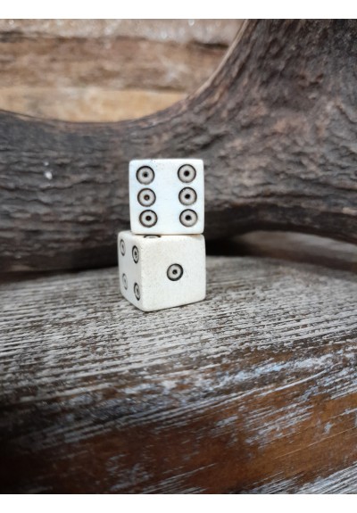 Hand-carved Viking / medieval betting bone dice. Ancient Roman gambling / gaming dice (Copy), price for 2 pcs