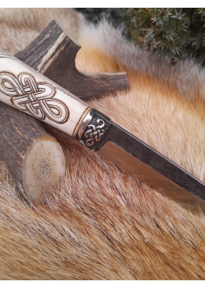 Vikings style knife with Dragon head & leather sheath. Hand-forged steel. Hand-carved handle with Celtic knot