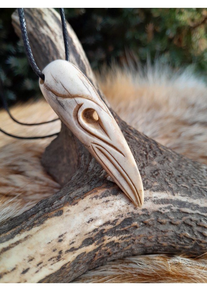 Hand-carved Raven skull amulet. Viking, Celtic jewelry. Huginn Muninn protective pendant. Odins Raven. Norse mythology totem. 