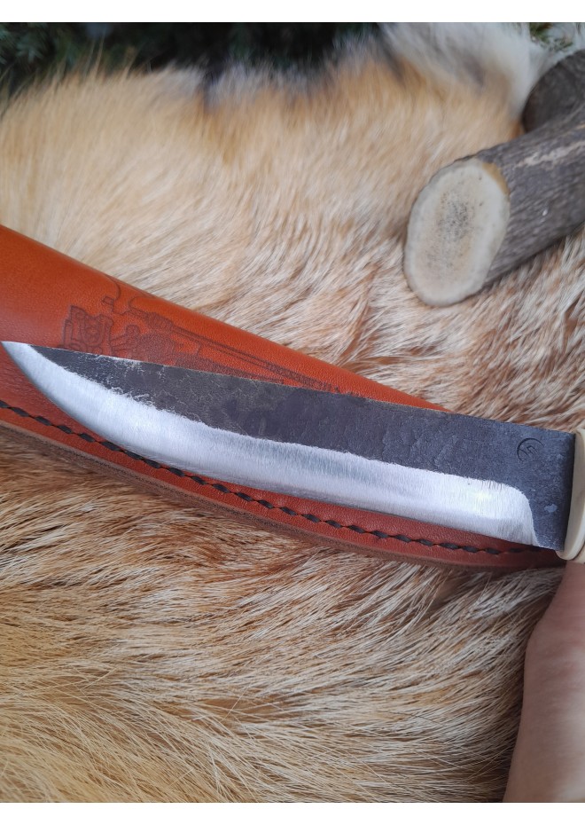 Viking style knife with hand-carved handle and leather sheath. Odin Raven head handle. Hand-forged blade.