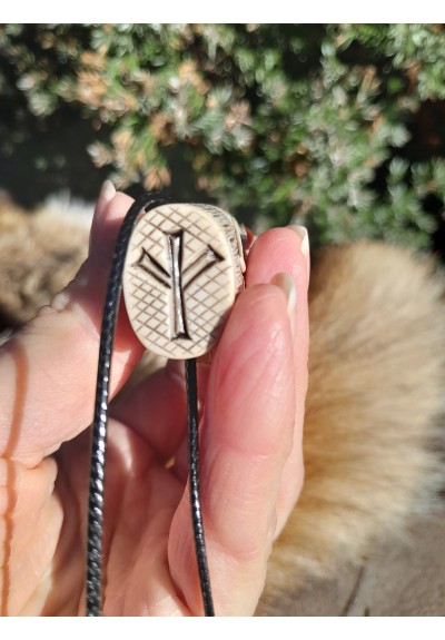 Norse Viking wolf head amulet. Berserker necklace. Moose antlers hand-carved 