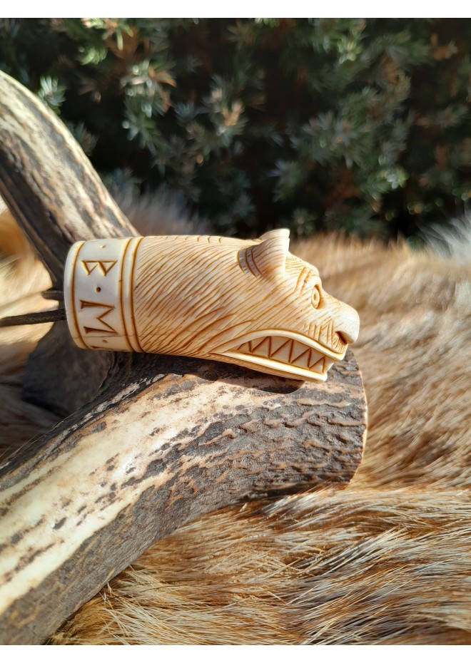 Antler hand-carved Viking Bear runic amulet, Berserker warrior spirit. Norse mythology art. Nordic, Pagan jewelry, Viking totemic talisman