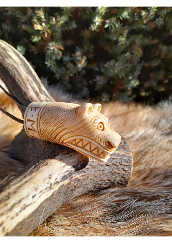 Antler hand-carved Viking Bear runic amulet, Berserker warrior spirit. Norse mythology art. Nordic, Pagan jewelry, Viking totemic talisman